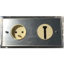 Arnould 272H31I40I05 Double Prise - 2P+T + Tél - Europa - Plexiglas - Plexiglas