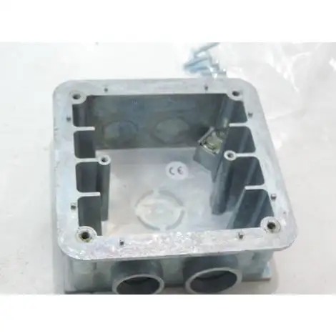 Boîte D'encastrement 106X106X45mm Pour Appareillage Anti Vandalisme CLUB Force ARNOULD 80093 1 Boîte D'encastrement 106X106X45mm Pour Appareillage Anti Vandalisme CLUB Force ARNOULD 80093